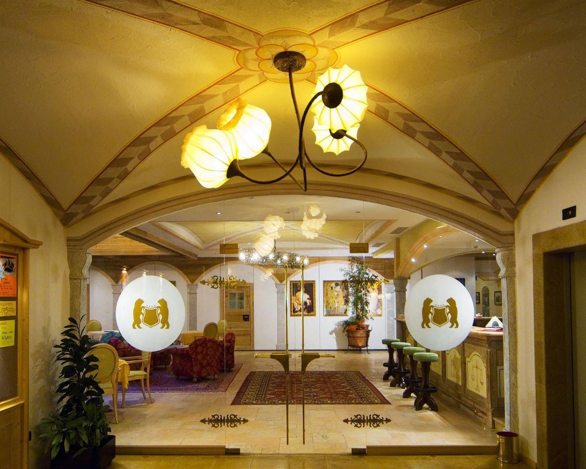 Carlo Magno Hotel Spa Resort Madonna di Campiglio Exterior photo